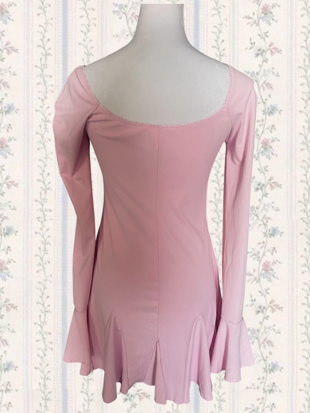 Sugar Thrillz Pale Pink Long-Sleeve Babydoll Chemise with Ribbon - Picture 3 of 3